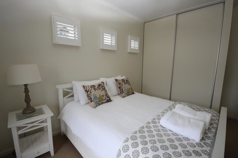 Wallaroo Marina Apartments - Mackay Tourism 41