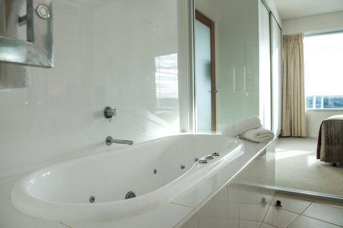 Wallaroo Marina Apartments - Mackay Tourism 33