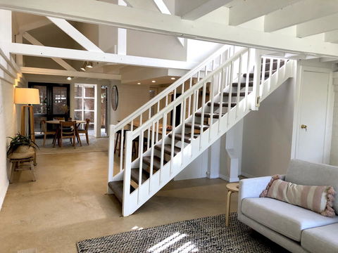 The Loft - Beautiful Central Barossa Apartment - Mackay Tourism 2