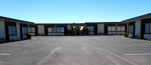 Bordertown Motel - Mackay Tourism 5