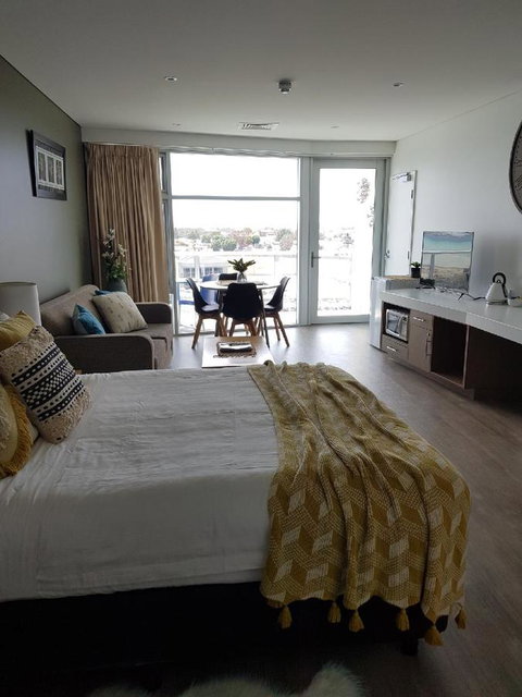 Ocean View Luxury Apartment & Suite - Mackay Tourism 4