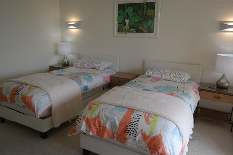 Pacific Bay Resort - Mackay Tourism 16