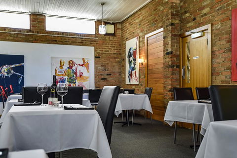 William Macintosh Motor Lodge - Mackay Tourism 42