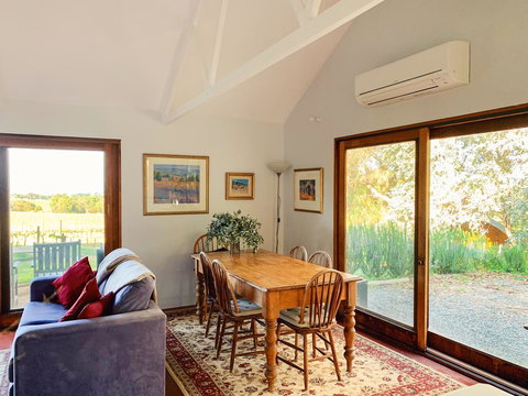 Lost In The Vines - Mackay Tourism 6