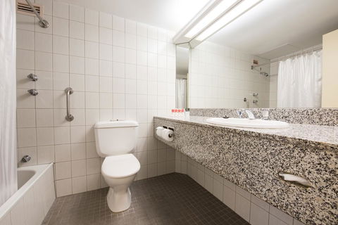 Hotel Grand Chancellor Adelaide - Mackay Tourism 27