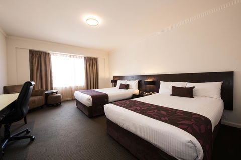 Hotel Grand Chancellor Adelaide - Mackay Tourism 2