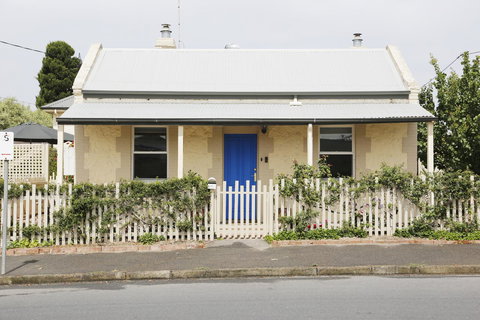Wayfarers Cottage - Mackay Tourism 5