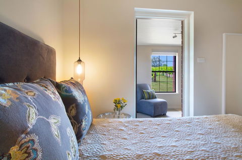 Stonewell Cottages And Vineyards - Mackay Tourism 36