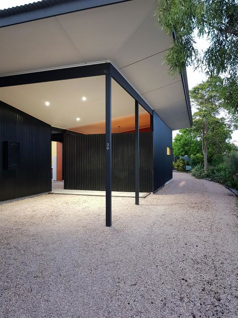 Sinclair Eco House - Mackay Tourism 2