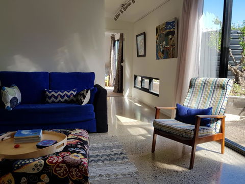 Sinclair Eco House - Mackay Tourism 33