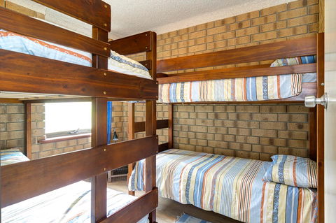 Sun & Surf Aldinga Beach Apartment - Mackay Tourism 9