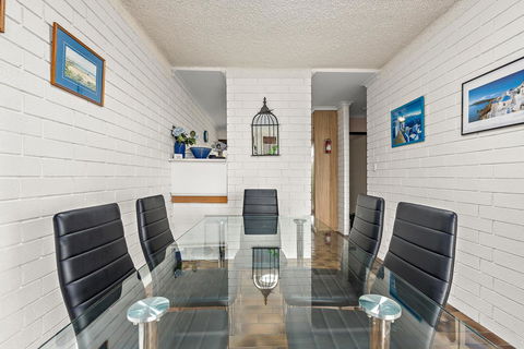Sun & Surf Aldinga Beach Apartment - Mackay Tourism 3