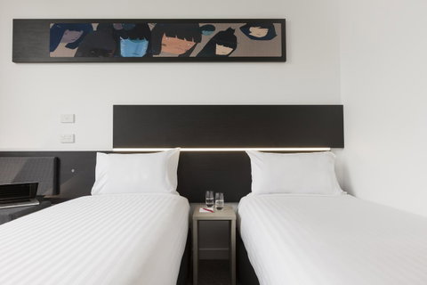 Ibis Adelaide - Mackay Tourism 5