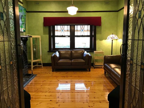 Ambrosia Holiday Home - Mackay Tourism 1