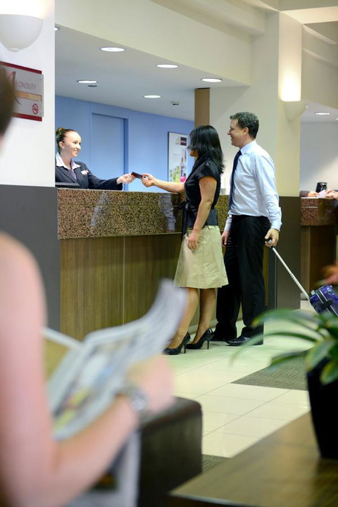Grosvenor Hotel Adelaide - Mackay Tourism 1