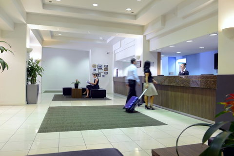 Grosvenor Hotel Adelaide - Mackay Tourism 6