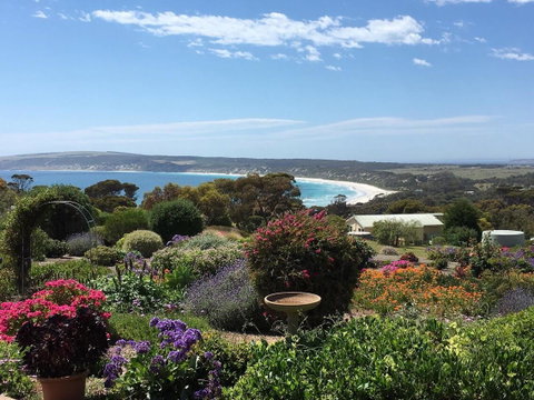 Emu Bay Holiday Homes - Mackay Tourism 19