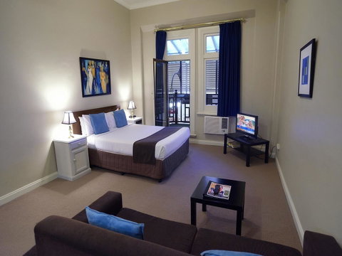 Mansions On Pulteney - Mackay Tourism 1