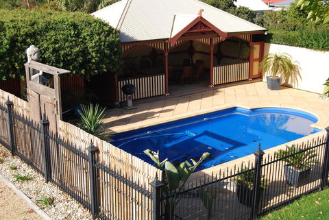 Barossa Valley Apartments - Mackay Tourism 0