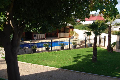 Barossa Valley Apartments - Mackay Tourism 2