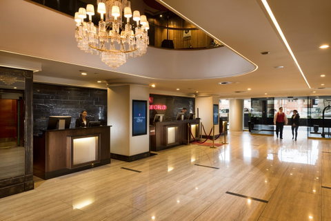 Stamford Plaza Adelaide - Mackay Tourism 22
