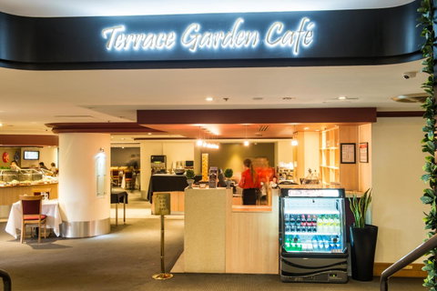 Stamford Plaza Adelaide - Mackay Tourism 43