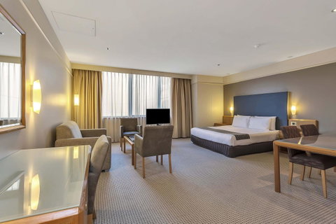 Stamford Plaza Adelaide - Mackay Tourism 16