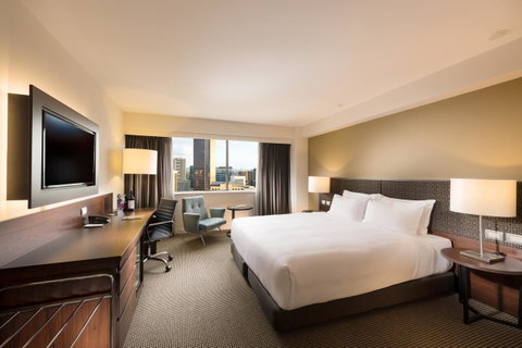 Stamford Plaza Adelaide - Mackay Tourism 13