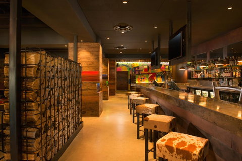 Stamford Plaza Adelaide - Mackay Tourism 11