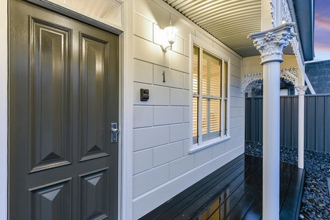 Aloha Central Luxury Apartments - Mackay Tourism 22