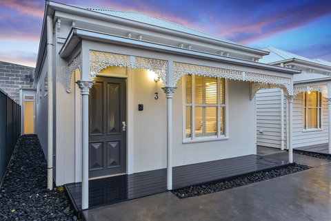 Aloha Central Luxury Apartments - Mackay Tourism 2