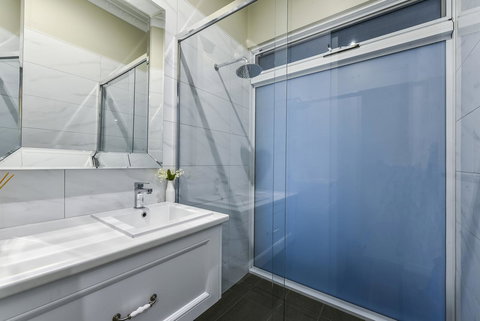 Aloha Central Luxury Apartments - Mackay Tourism 18