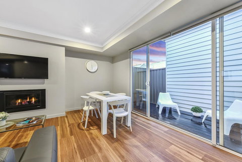 Aloha Central Luxury Apartments - Mackay Tourism 24