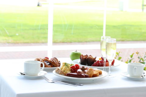 Stamford Grand Adelaide - Mackay Tourism 8