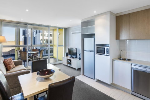 IStay Precinct Adelaide - Mackay Tourism 16