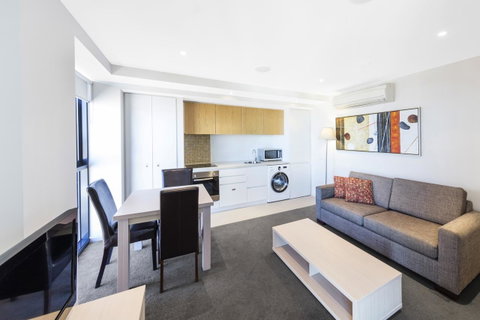 IStay Precinct Adelaide - Mackay Tourism 13