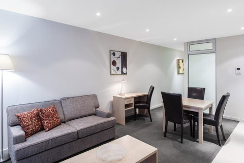 IStay Precinct Adelaide - Mackay Tourism 17