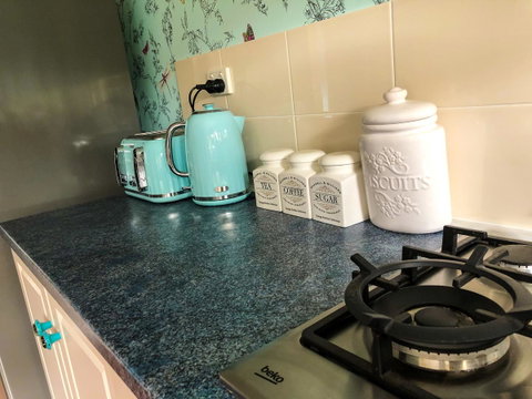 Inglenook Cottage - Mackay Tourism 21