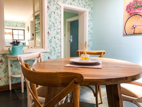 Inglenook Cottage - Mackay Tourism 5