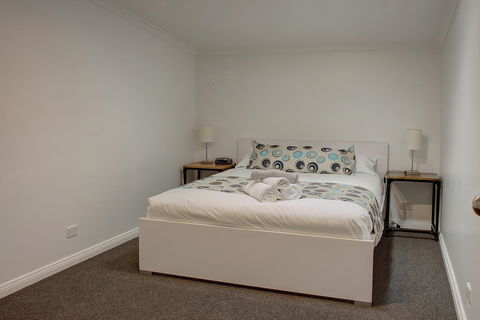 Aart Apartments - Mackay Tourism 21