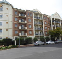 Adelaide City Apartment - 3br 2bath  Carpark - Mackay Tourism