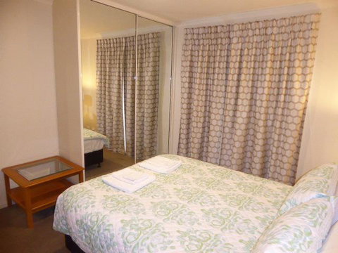 Adelaide City Apartment - 3br, 2bath & Carpark - Mackay Tourism 11