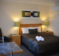 Arkana Motor Inn  Terrace Apartments - Mackay Tourism