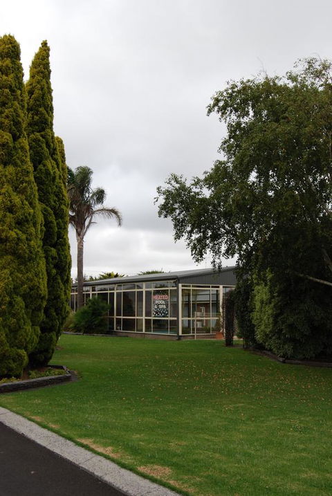 Arkana Motor Inn & Terrace Apartments - Mackay Tourism 19