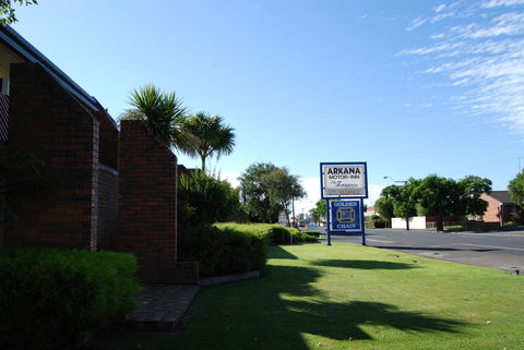 Arkana Motor Inn & Terrace Apartments - Mackay Tourism 43