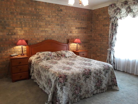 Acacia Apartments - Mackay Tourism 2