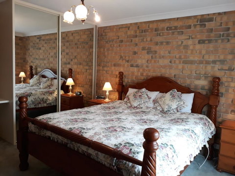 Acacia Apartments - Mackay Tourism 10