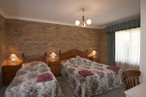 Acacia Apartments - Mackay Tourism 13