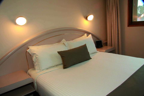 Comfort Hotel Adelaide Meridien - Mackay Tourism 4