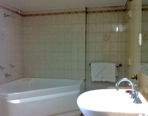 Comfort Hotel Adelaide Meridien - Mackay Tourism 16